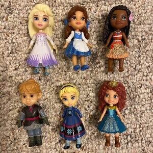 Small/Mini Disney Princess Doll Toy Bundle